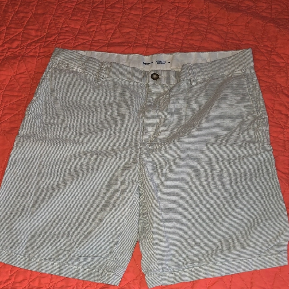 Men's Striped Gray Shorts